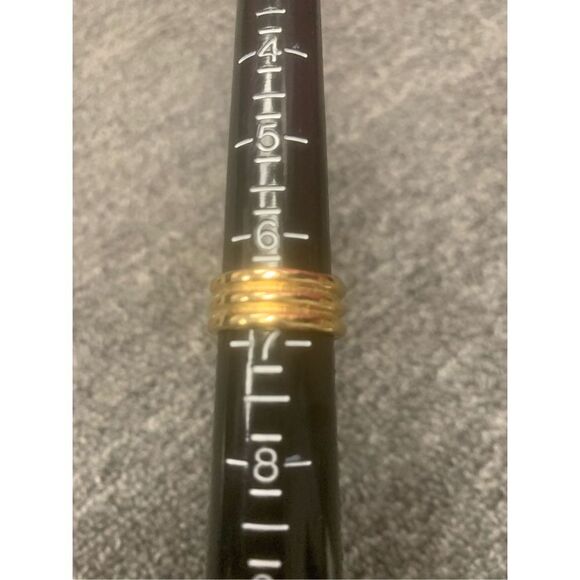 Gold Colored Ring - Picture 3 of 4